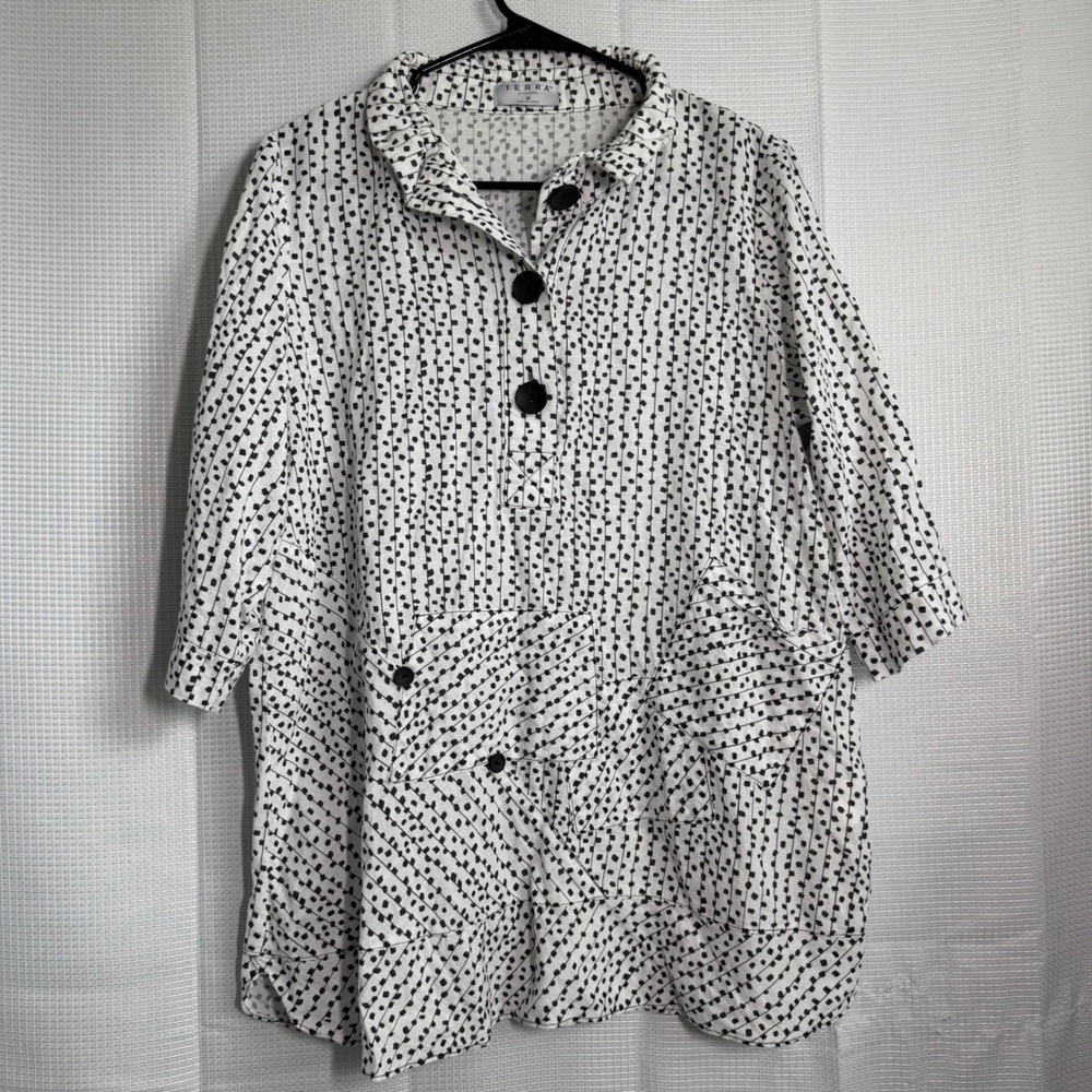 Terra SJ Apparel Tunic Cotton Rayon Geometric Dot Button Front Lagenlook M